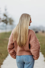 Loop Stich Crop Sweater